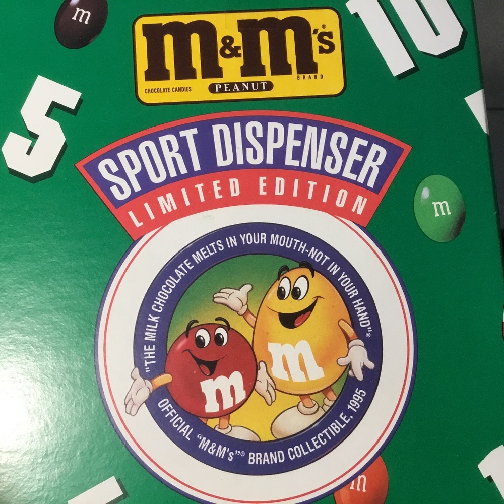 Vintage M&M Sport Candy Dispenser Limited Edition Football - Picture 4 of 16